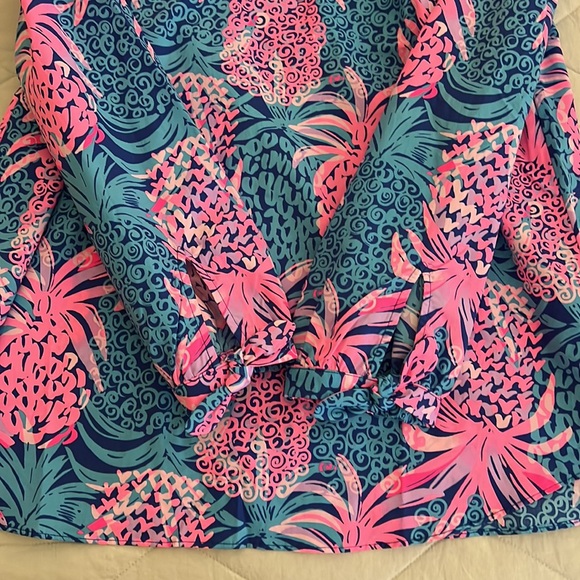 Lilly Pulitzer Sherida Top Borealis Blue Tropic Down Low medium NWT - Picture 7 of 15